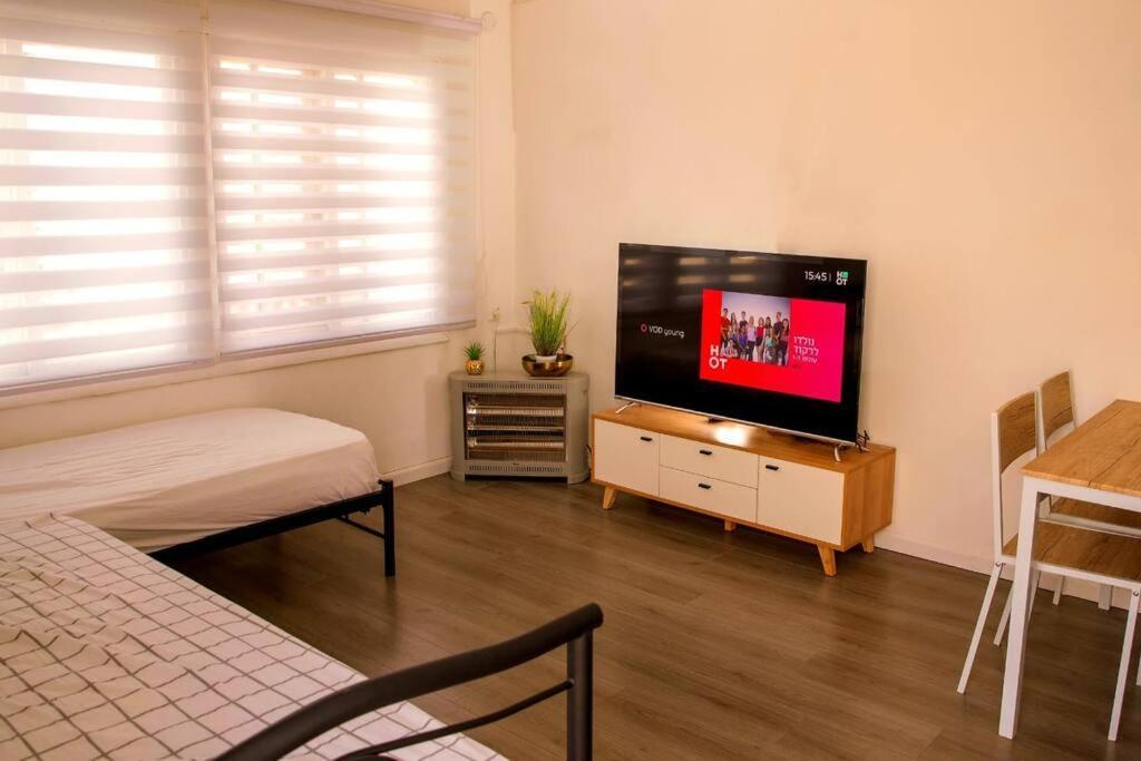 שמילה אירוח 2 Villa Arad Exterior foto